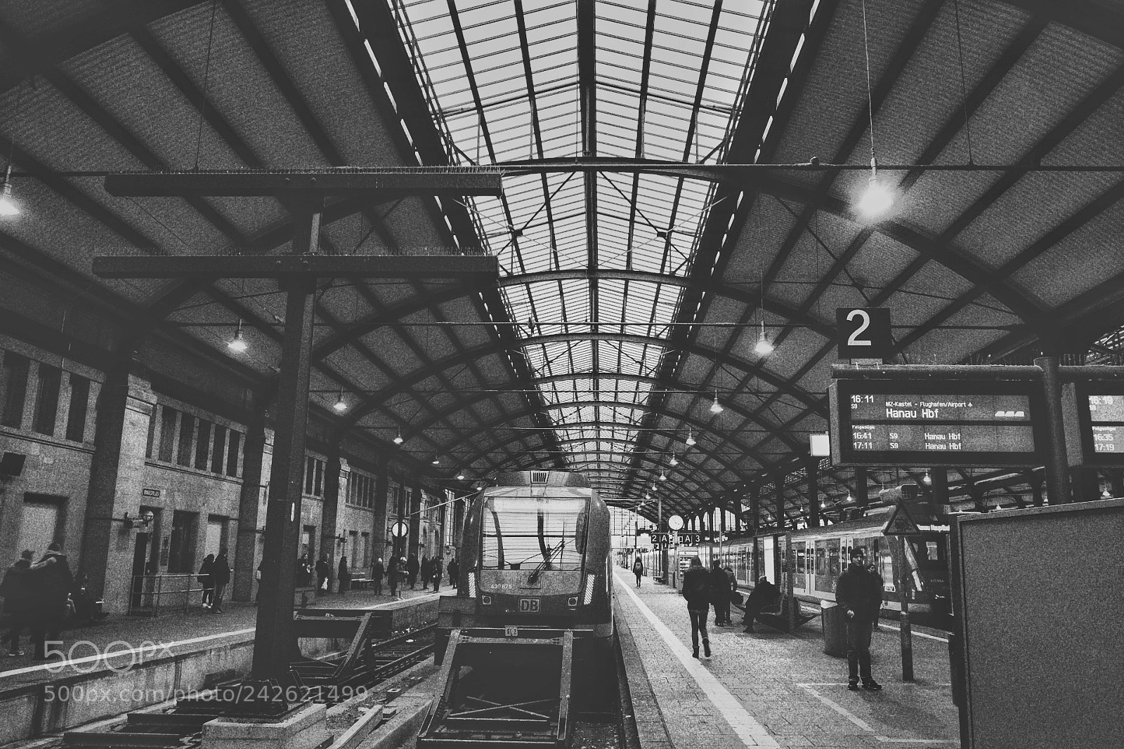 Fujifilm X-E3 sample photo. Station photography