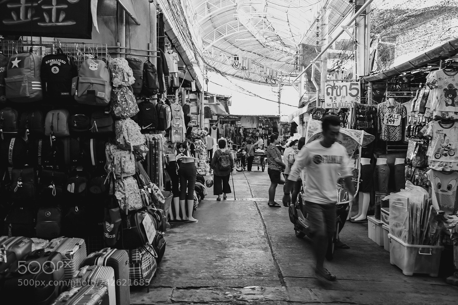 Canon EOS M10 sample photo. Untitled photography