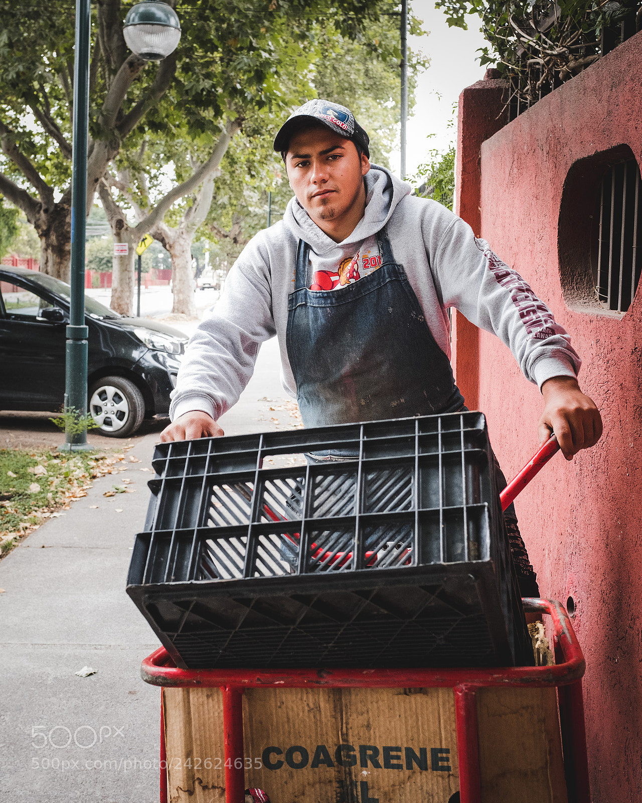 Fujifilm X100F sample photo. Vegetables delivery man photography