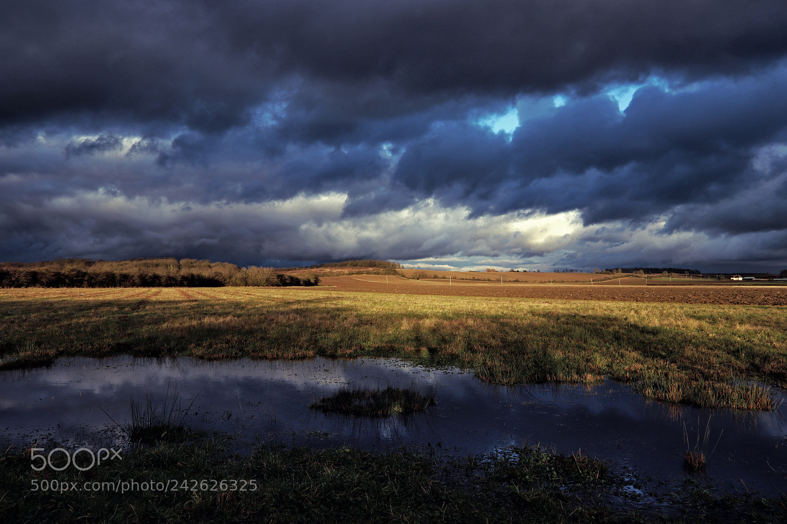 Canon EOS 77D (EOS 9000D / EOS 770D) sample photo. Dramatic clouds path nr photography