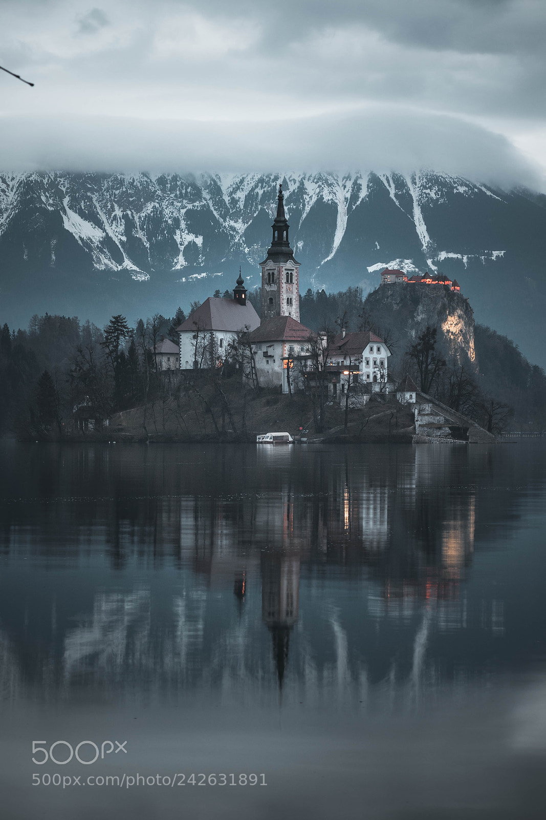 Canon EOS 7D Mark II sample photo. Lake bled photography