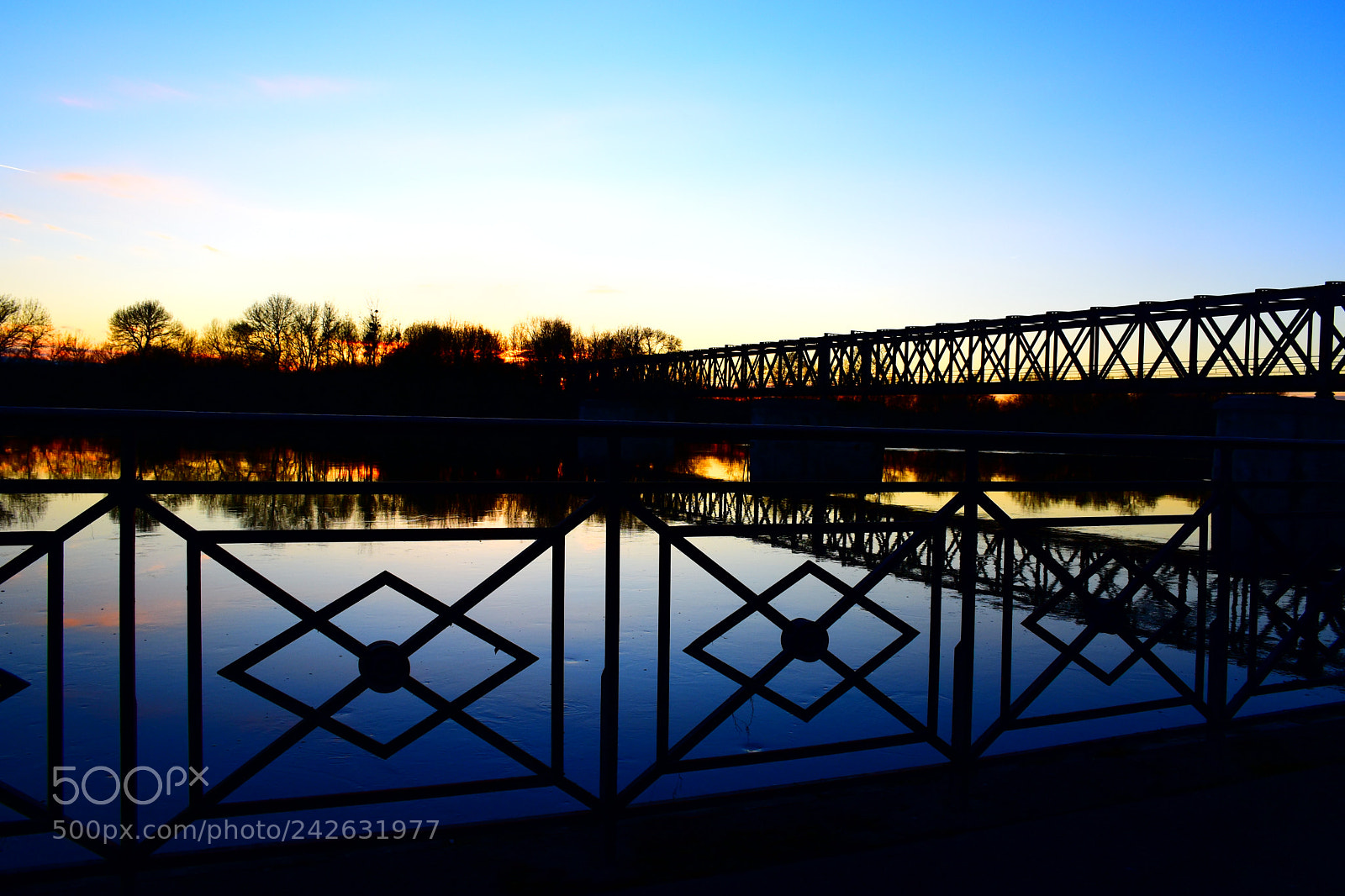 Nikon D5600 sample photo. Chinon – france photography