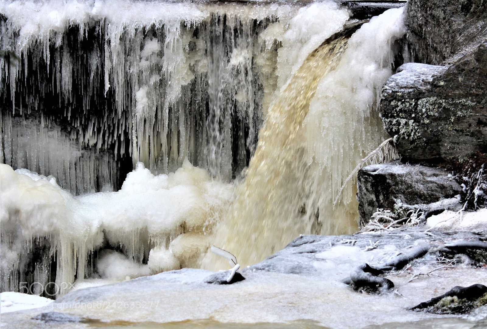 Canon EOS 1300D (EOS Rebel T6 / EOS Kiss X80) sample photo. Enders falls photography