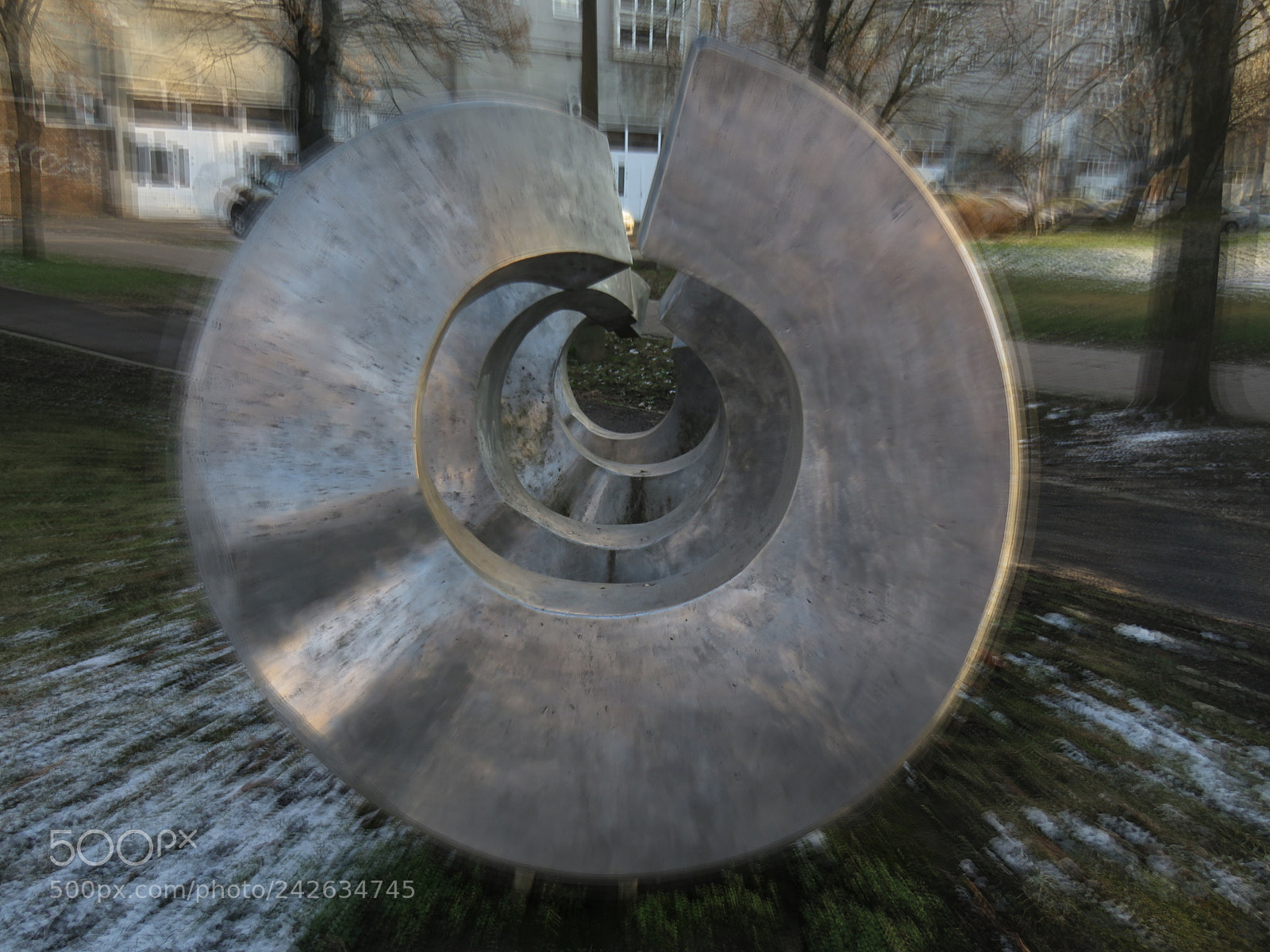 Canon PowerShot SX60 HS sample photo. Optical illusion. photography
