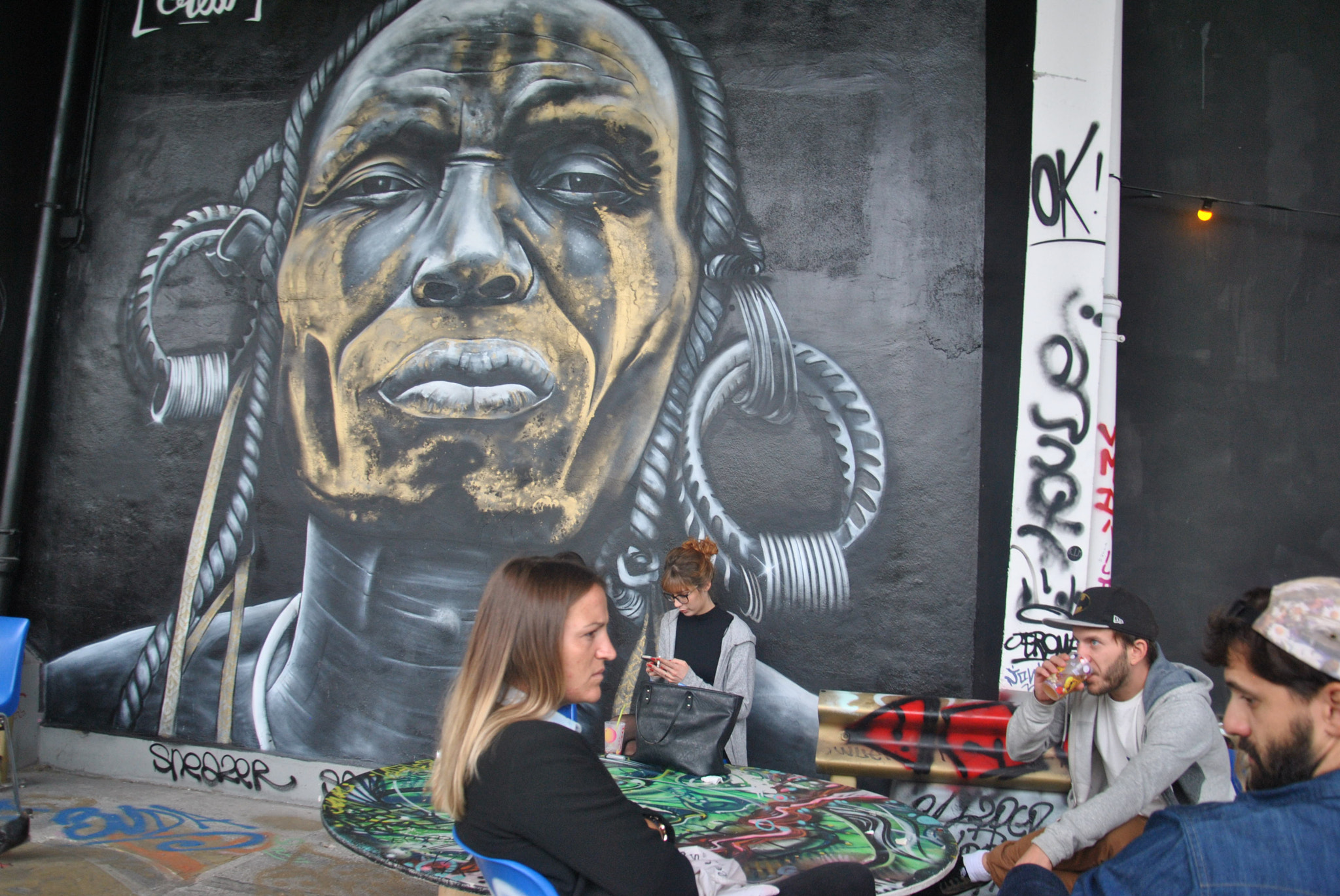 Nikon D3000 sample photo. Slingshot diaries - paris.studying all segments of ... photography