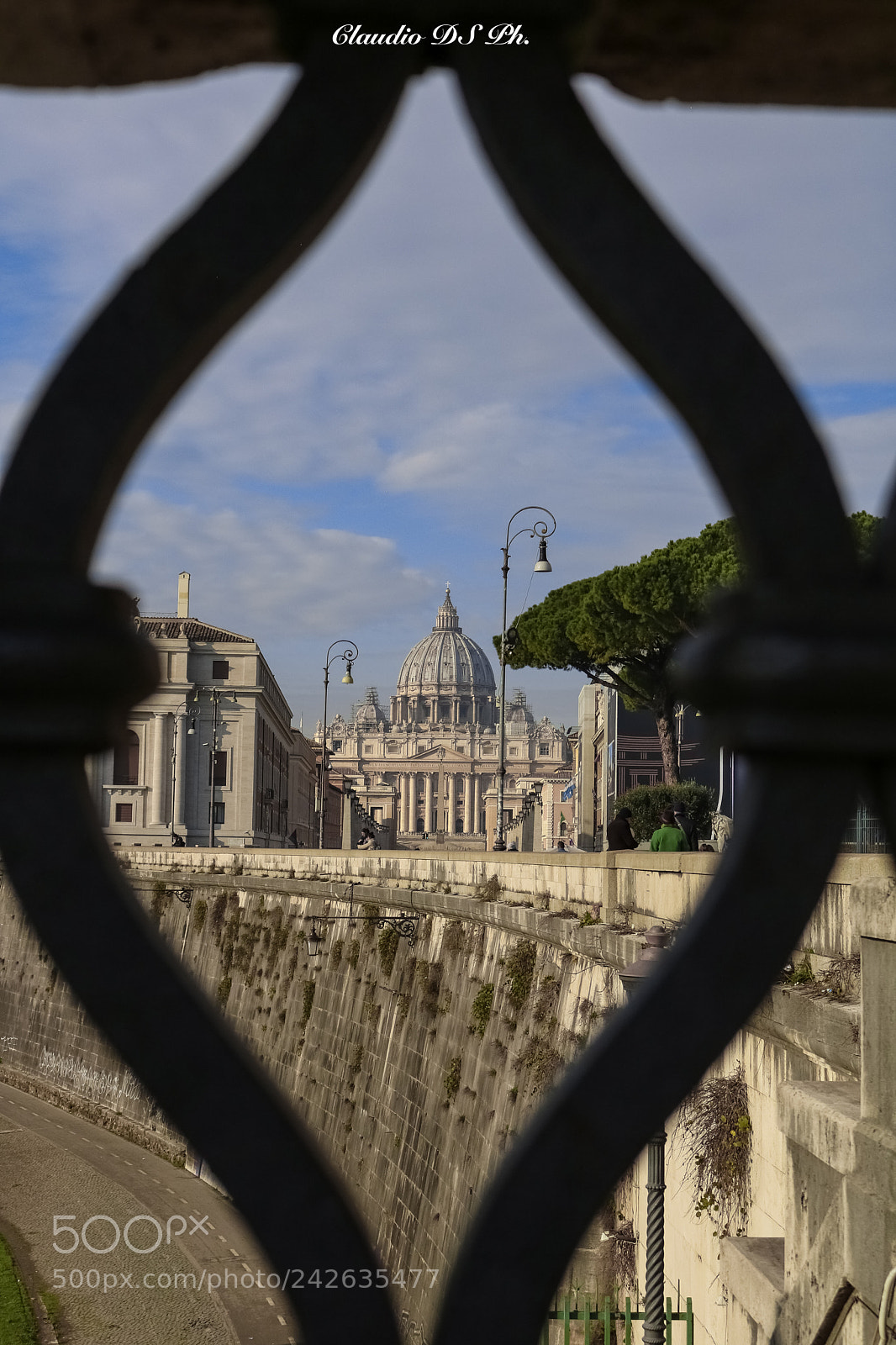 Canon EOS 750D (EOS Rebel T6i / EOS Kiss X8i) sample photo. Vatican city. photography