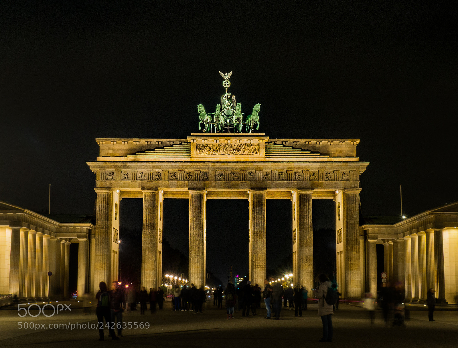 Olympus OM-D E-M10 sample photo. Brandenburger tor at night photography