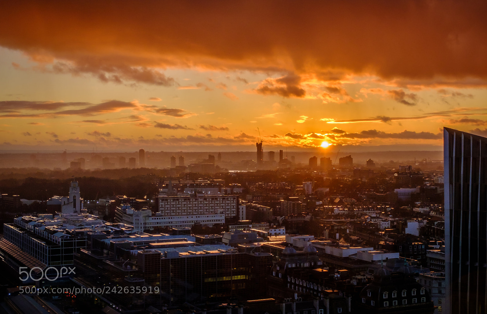 Fujifilm X30 sample photo. London's burning! photography