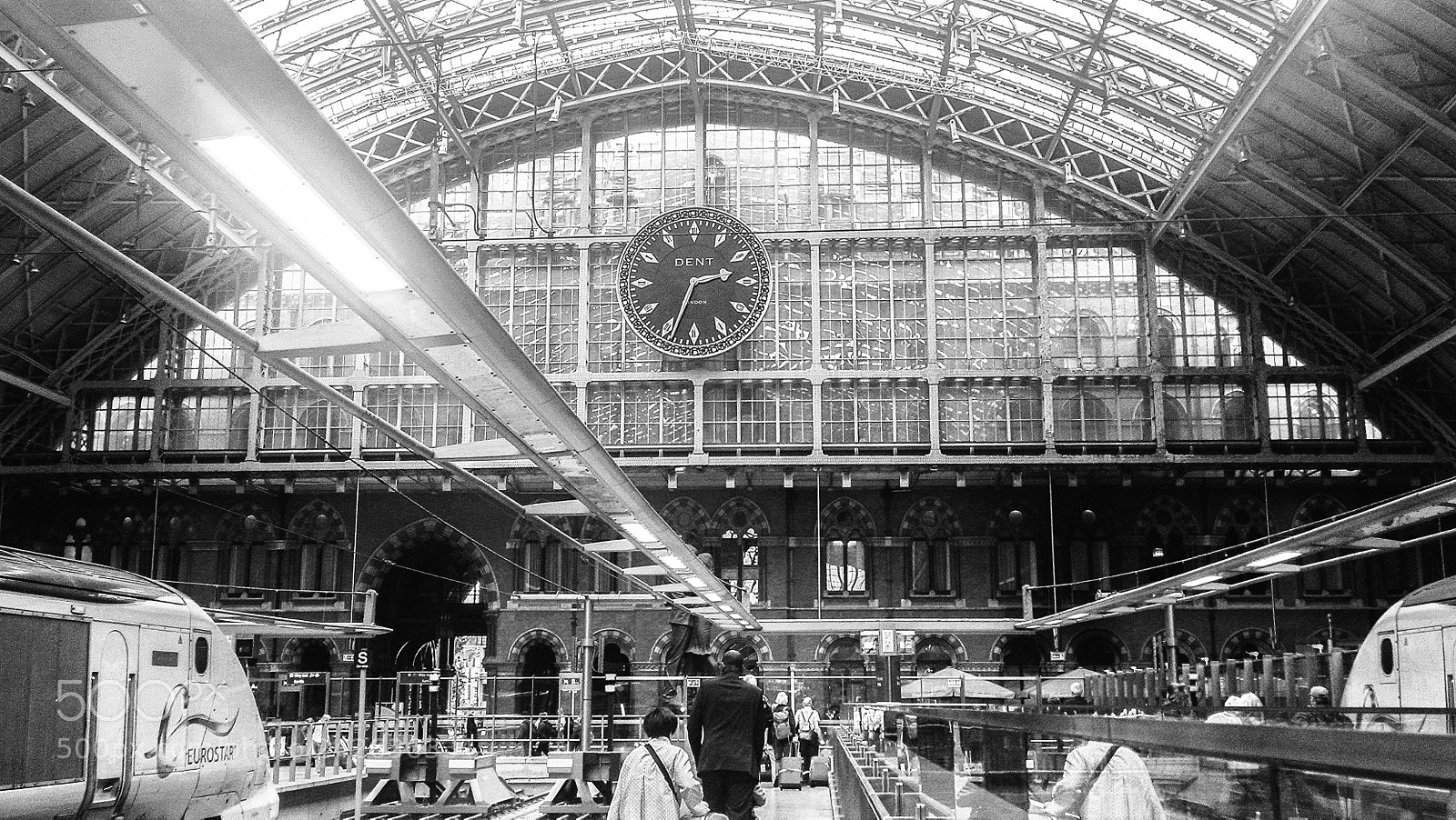 Motorola Moto X (1st Gen) sample photo. Central station.jpg photography