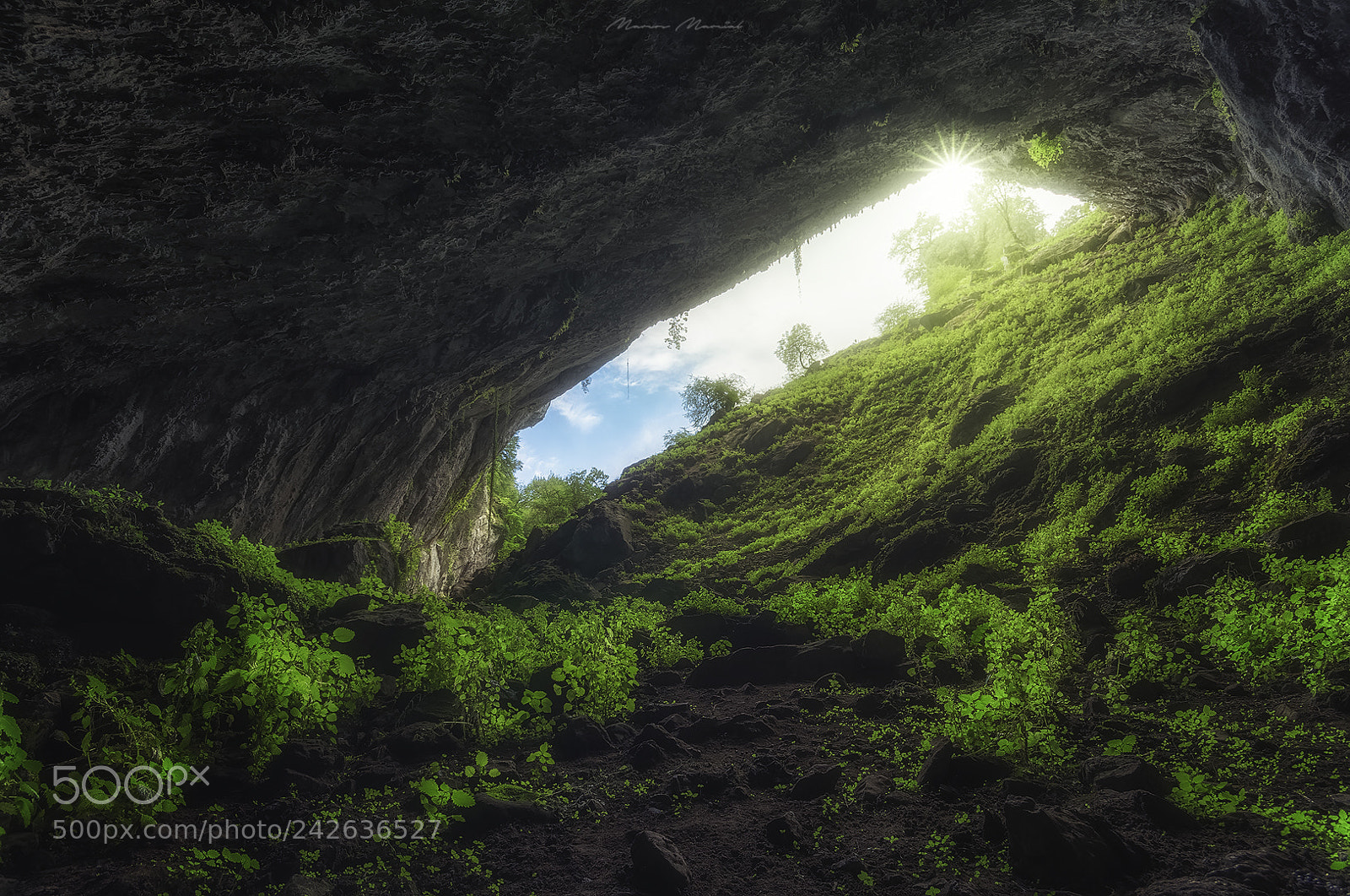 Pentax K-r sample photo. The cave photography