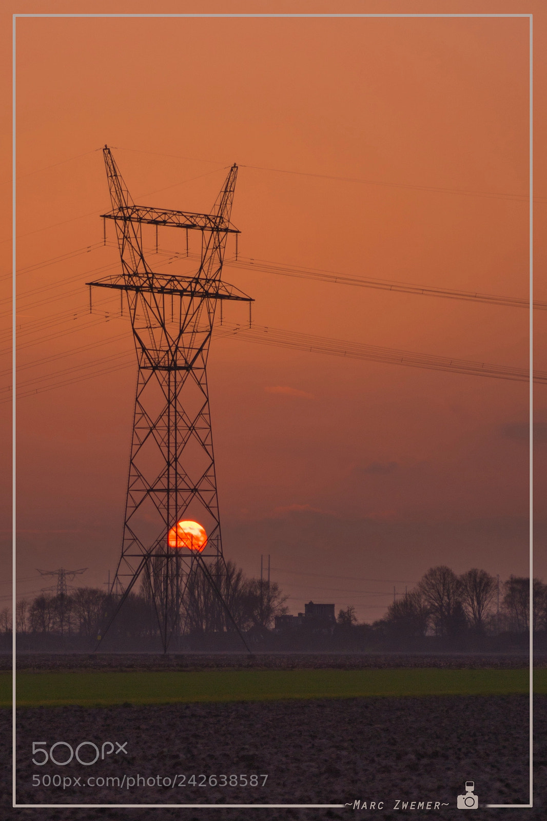 Sony ILCA-77M2 sample photo. Solar energy photography