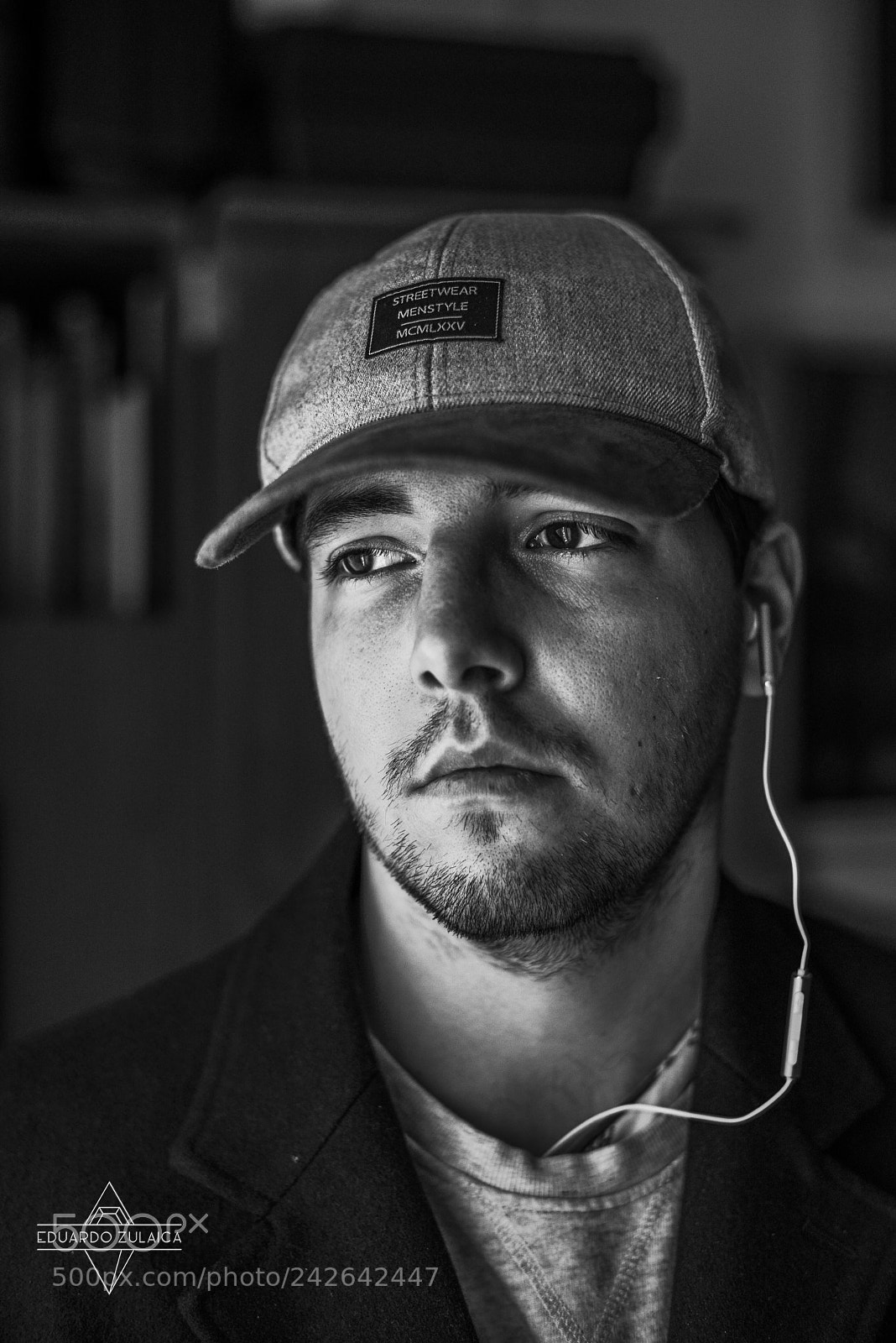 Nikon D800 sample photo. Self-portrait black&white urban photography