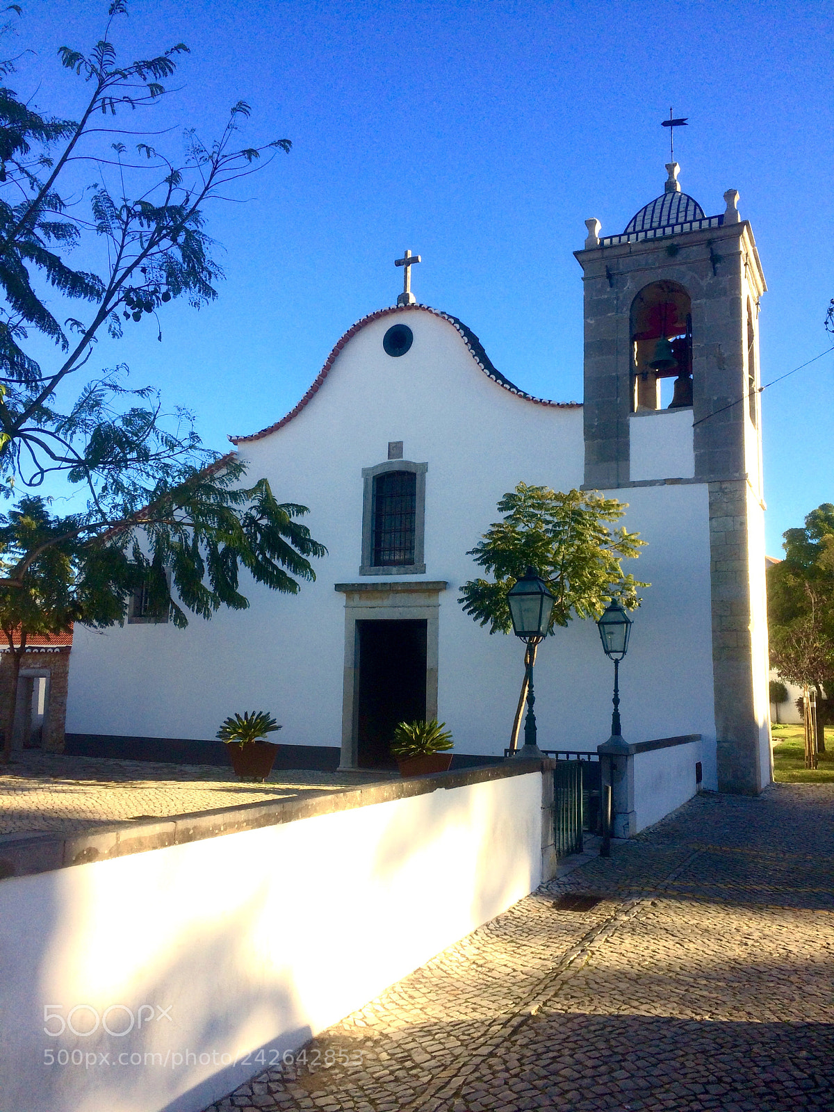 Apple iPhone 5s sample photo. Portuguese church - azeit photography