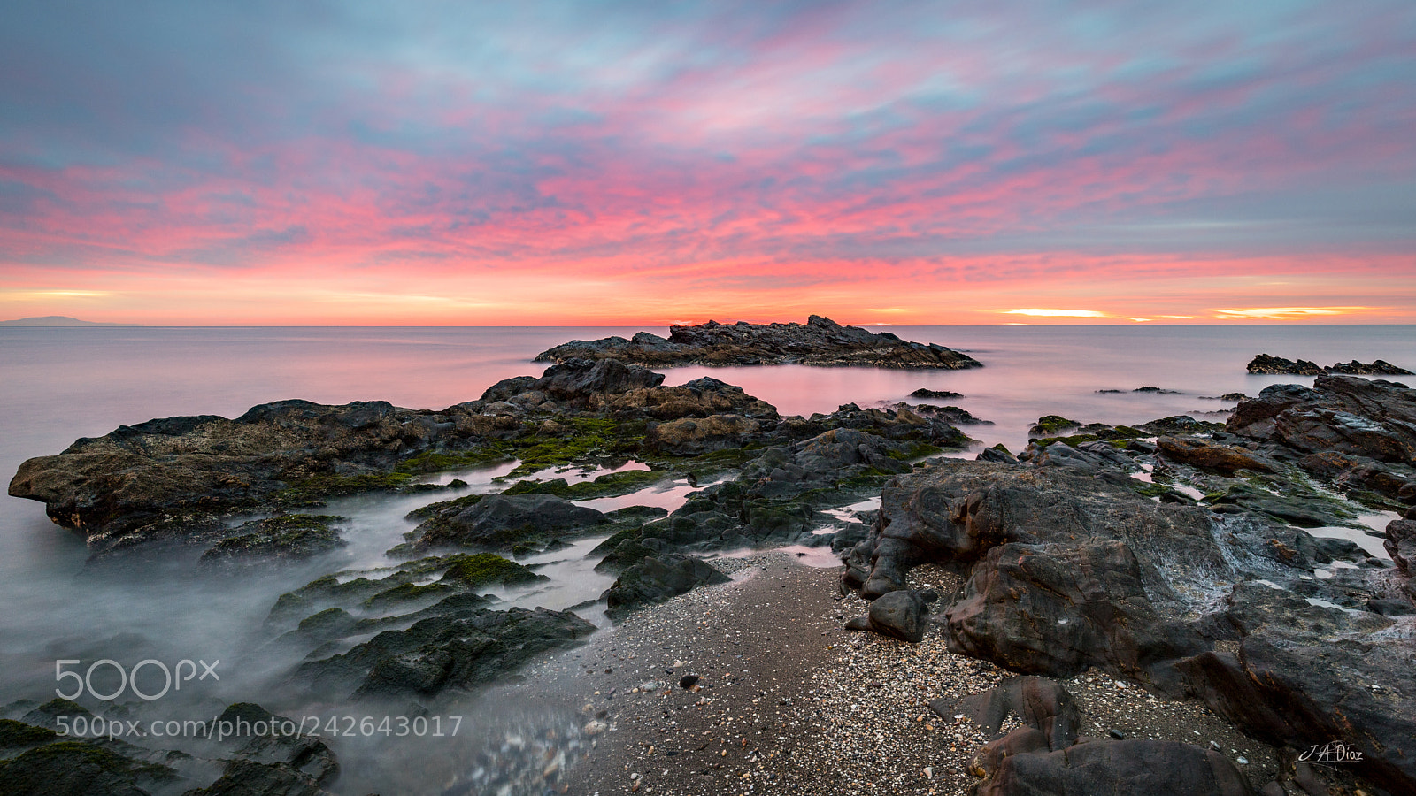 Canon EOS 6D Mark II sample photo. Amanecer en la cala photography