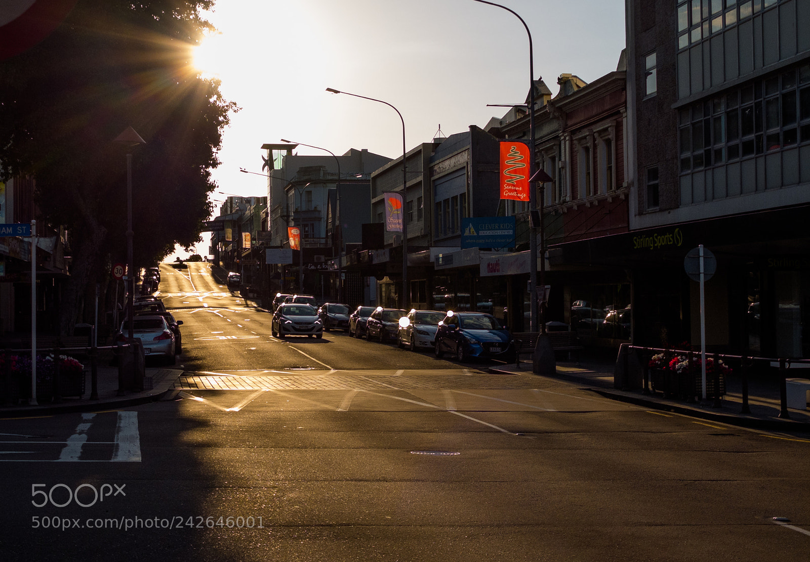 Fujifilm X10 sample photo. Devon street under sun photography