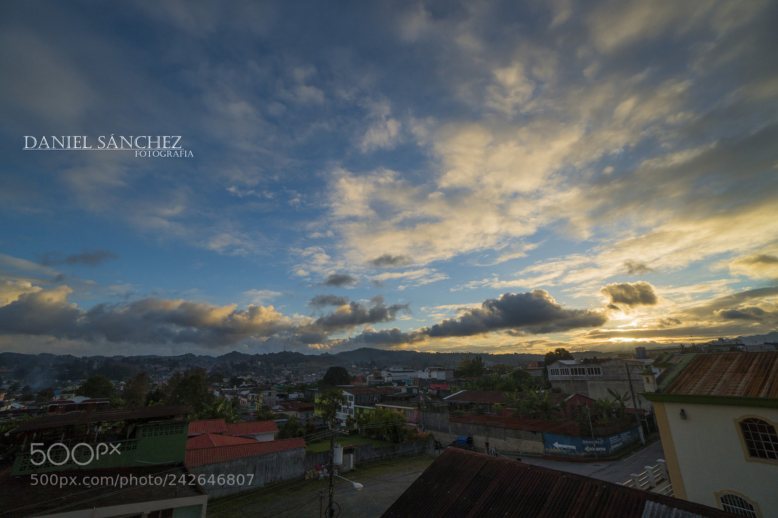 Sony a6500 sample photo. Un atardecer en coban photography