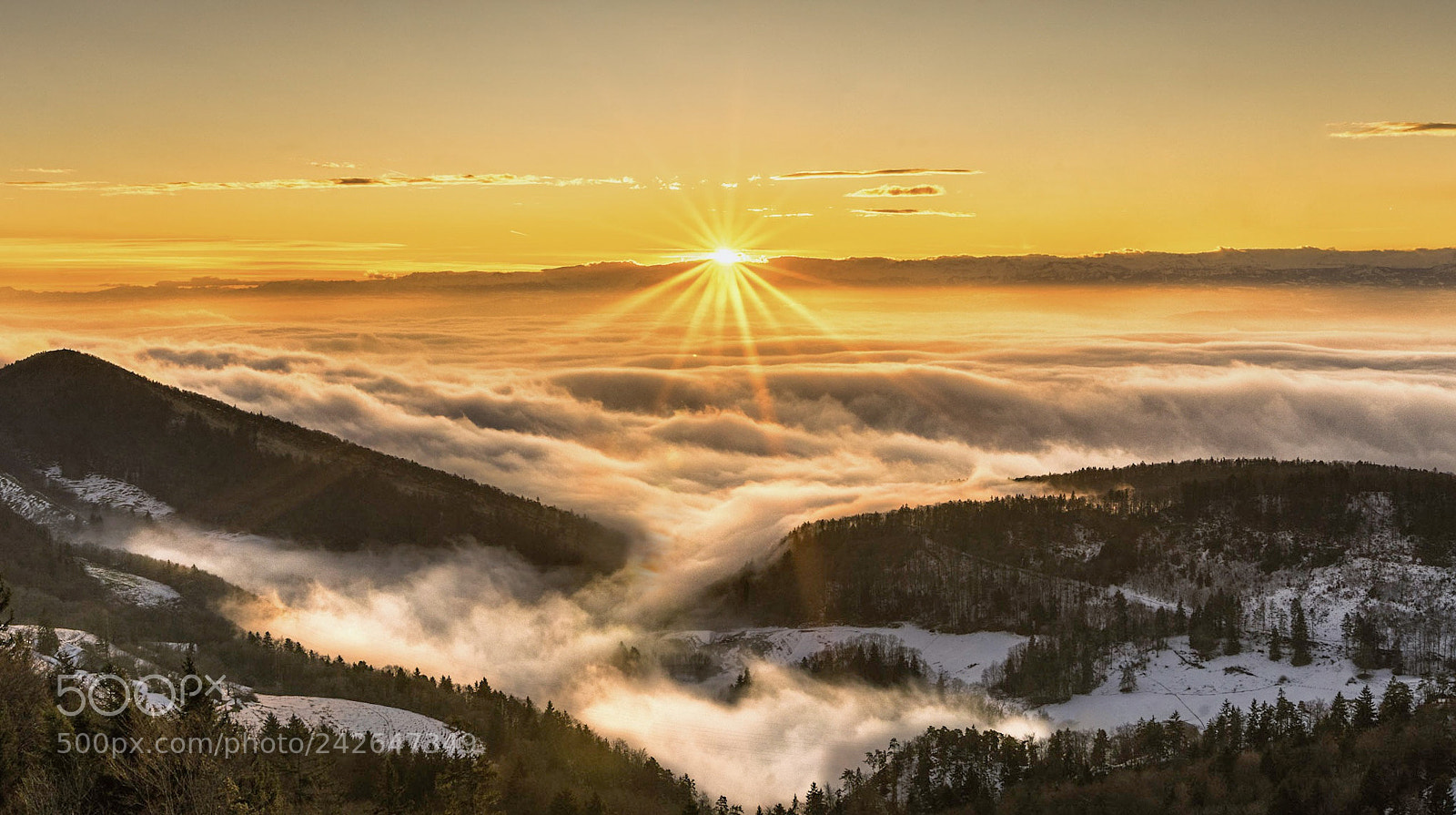 Sony a7R sample photo. Sonnenaufgang auf den belchenflue photography
