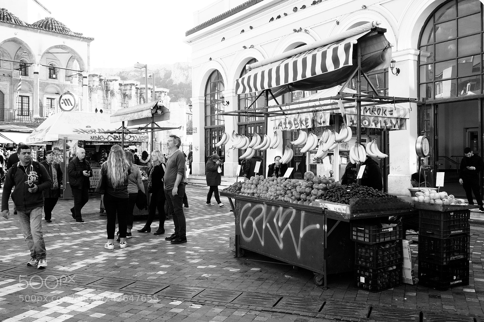 Olympus PEN-F sample photo. Traditional fruit stall photography