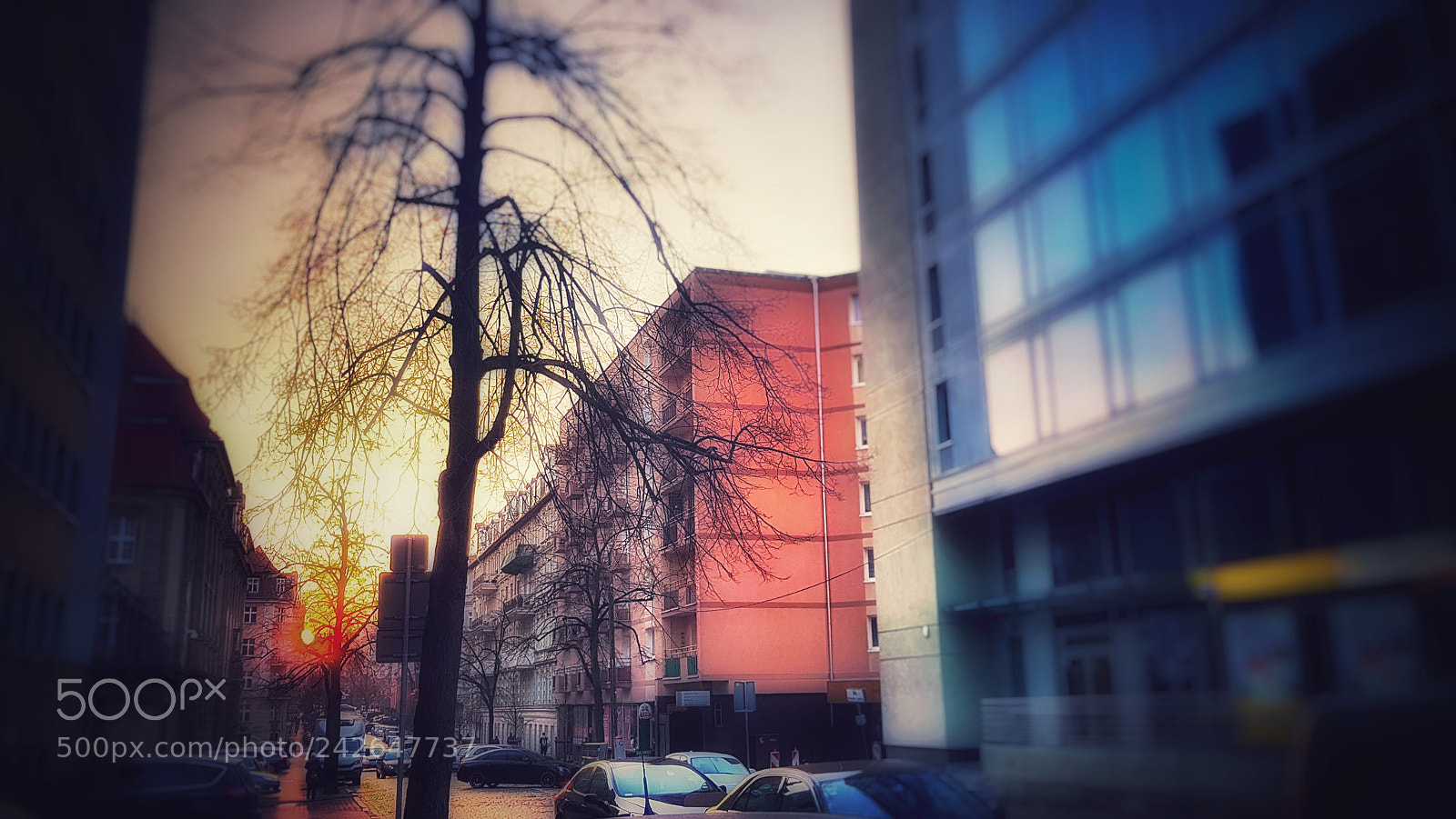 Samsung Galaxy S8+ sample photo. Street colours photography
