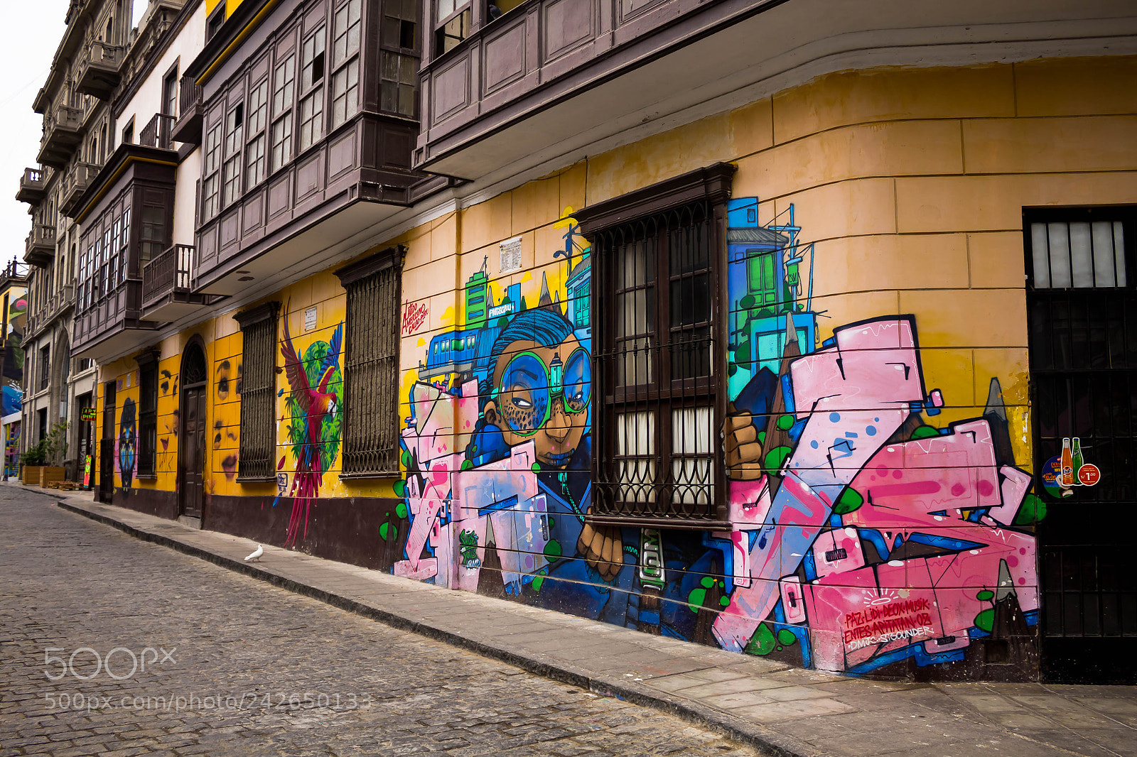 Canon EOS 1200D (EOS Rebel T5 / EOS Kiss X70 / EOS Hi) sample photo. Graffiti photography