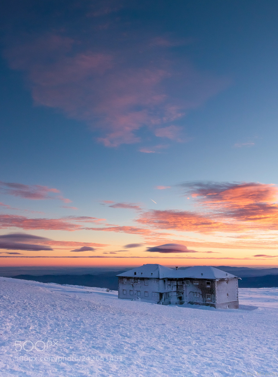 Canon EOS 750D (EOS Rebel T6i / EOS Kiss X8i) sample photo. Blue hour - torre photography
