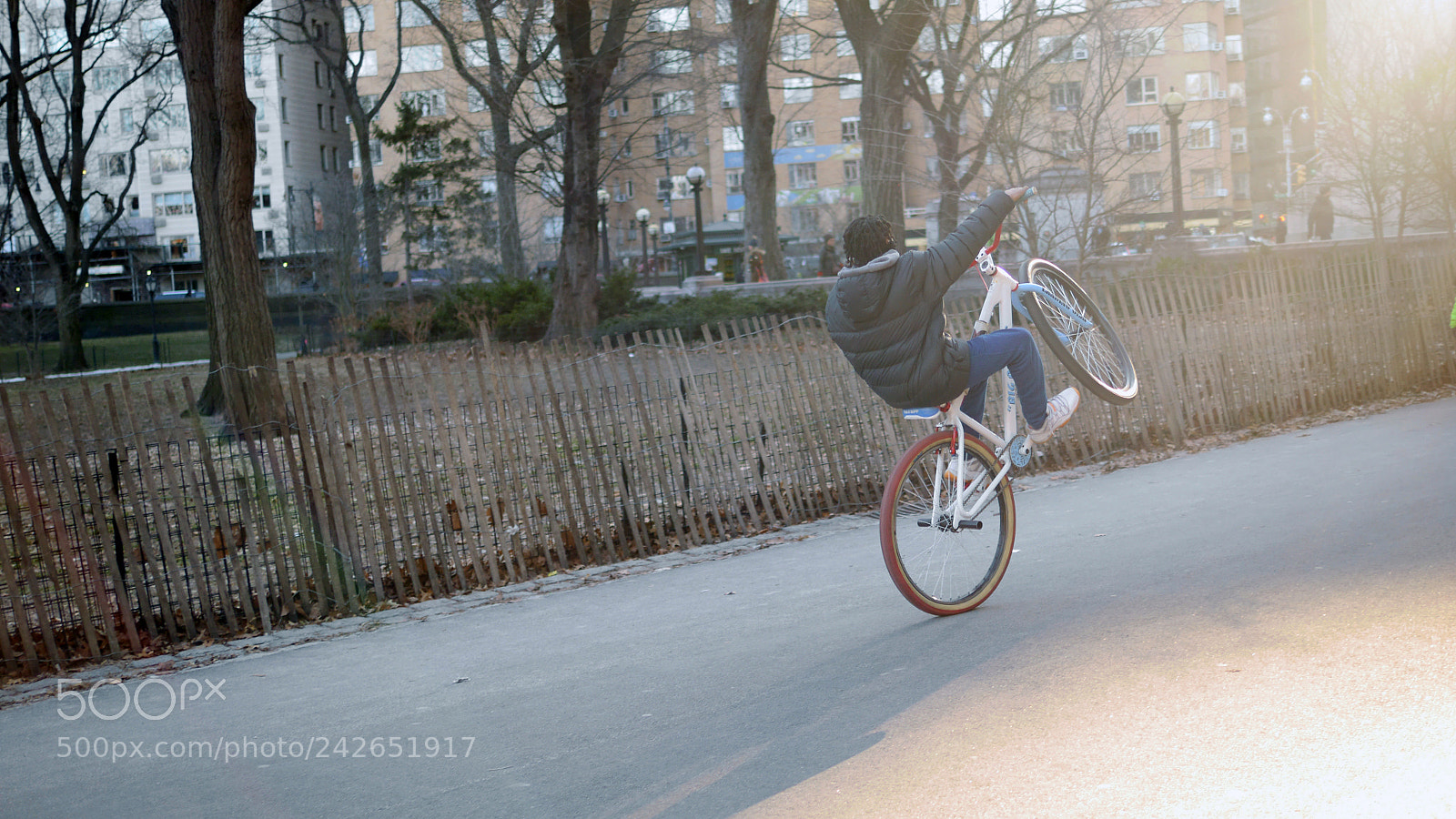 Panasonic Lumix DMC-GH3 sample photo. Bike tricks in central photography