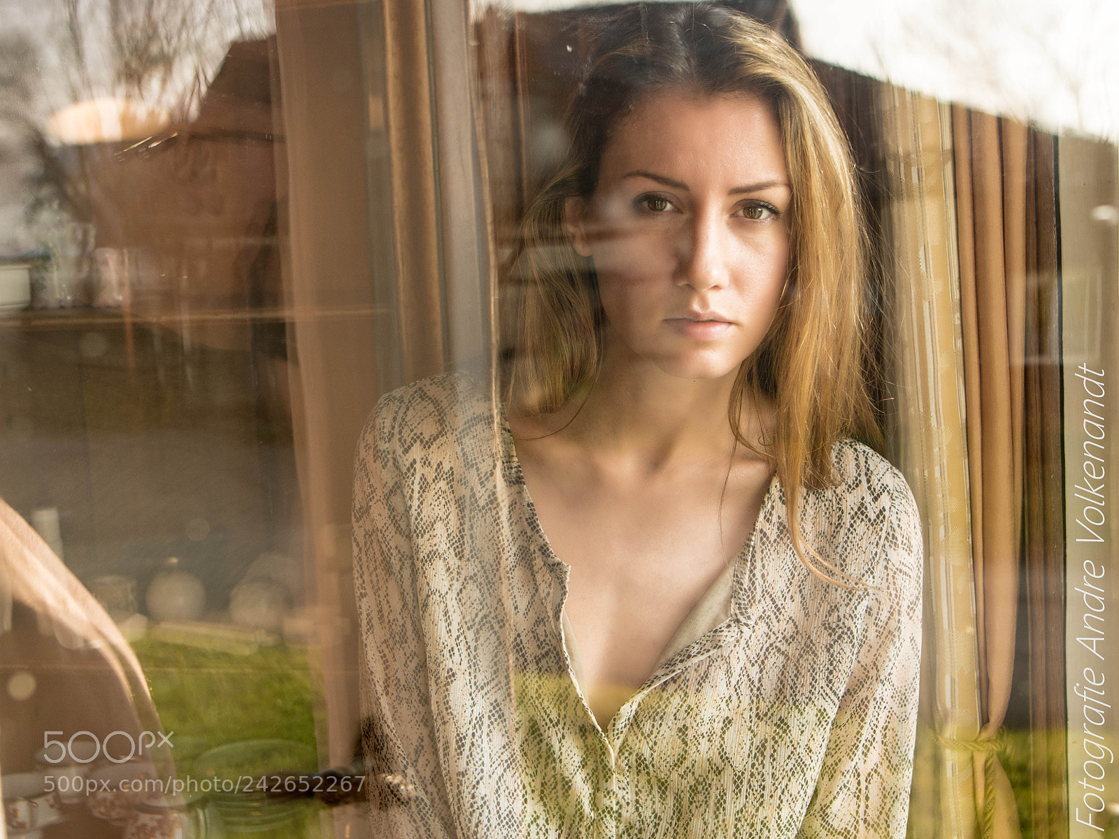 Nikon D7200 sample photo. Through the window into photography