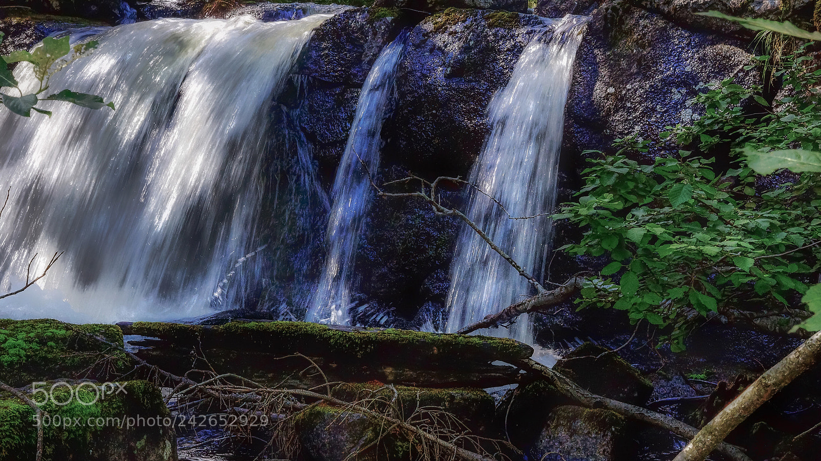 Sony SLT-A77 sample photo. Little waterfall photography