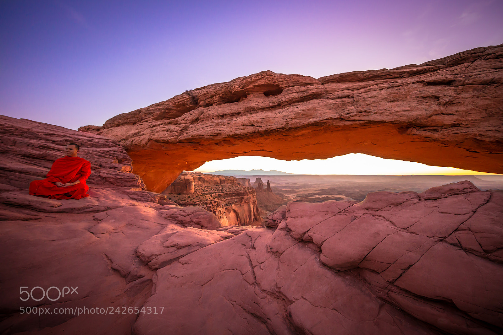 Canon EOS 6D sample photo. Tranquility | mesa arch photography