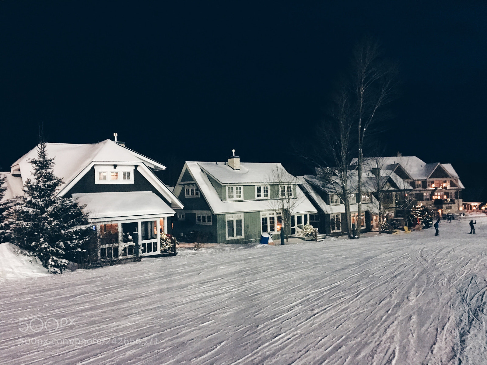 Apple iPhone 6s sample photo. Little town photography