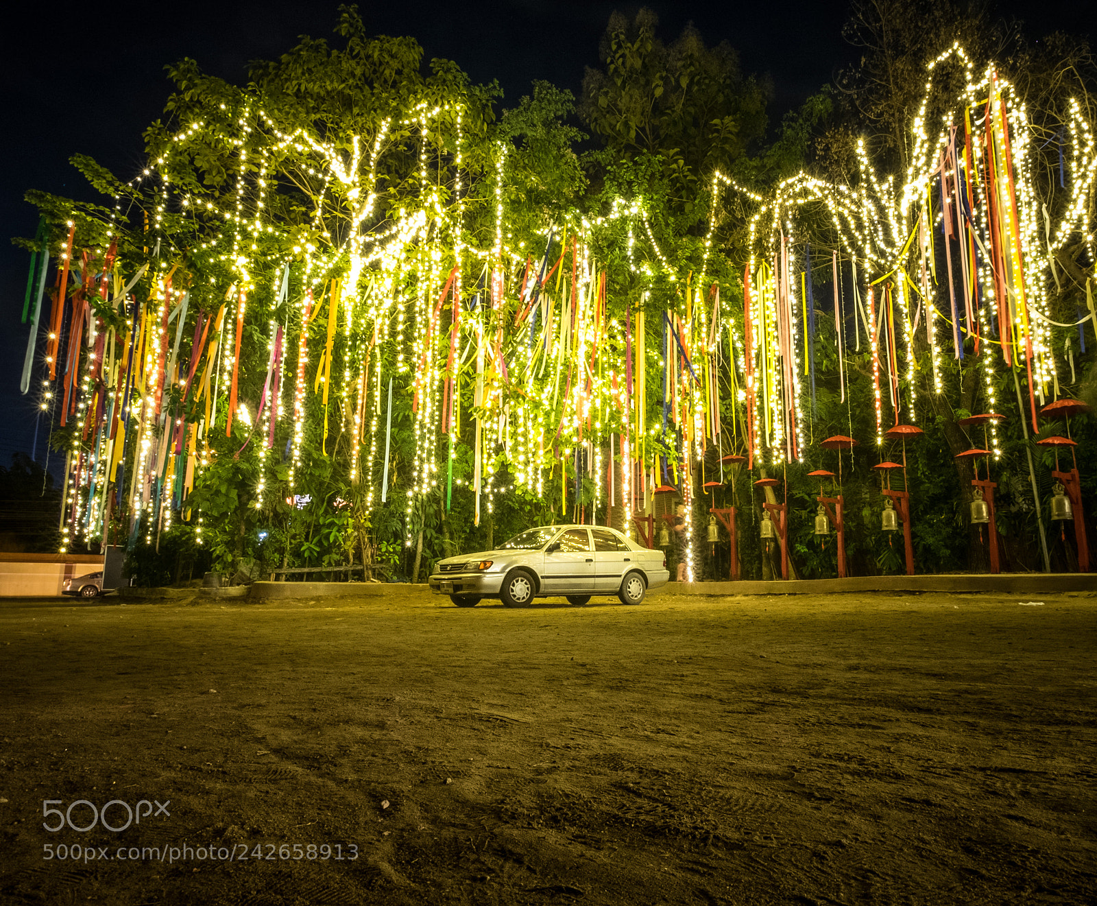 Fujifilm X-T1 sample photo. Buy toyota! photography
