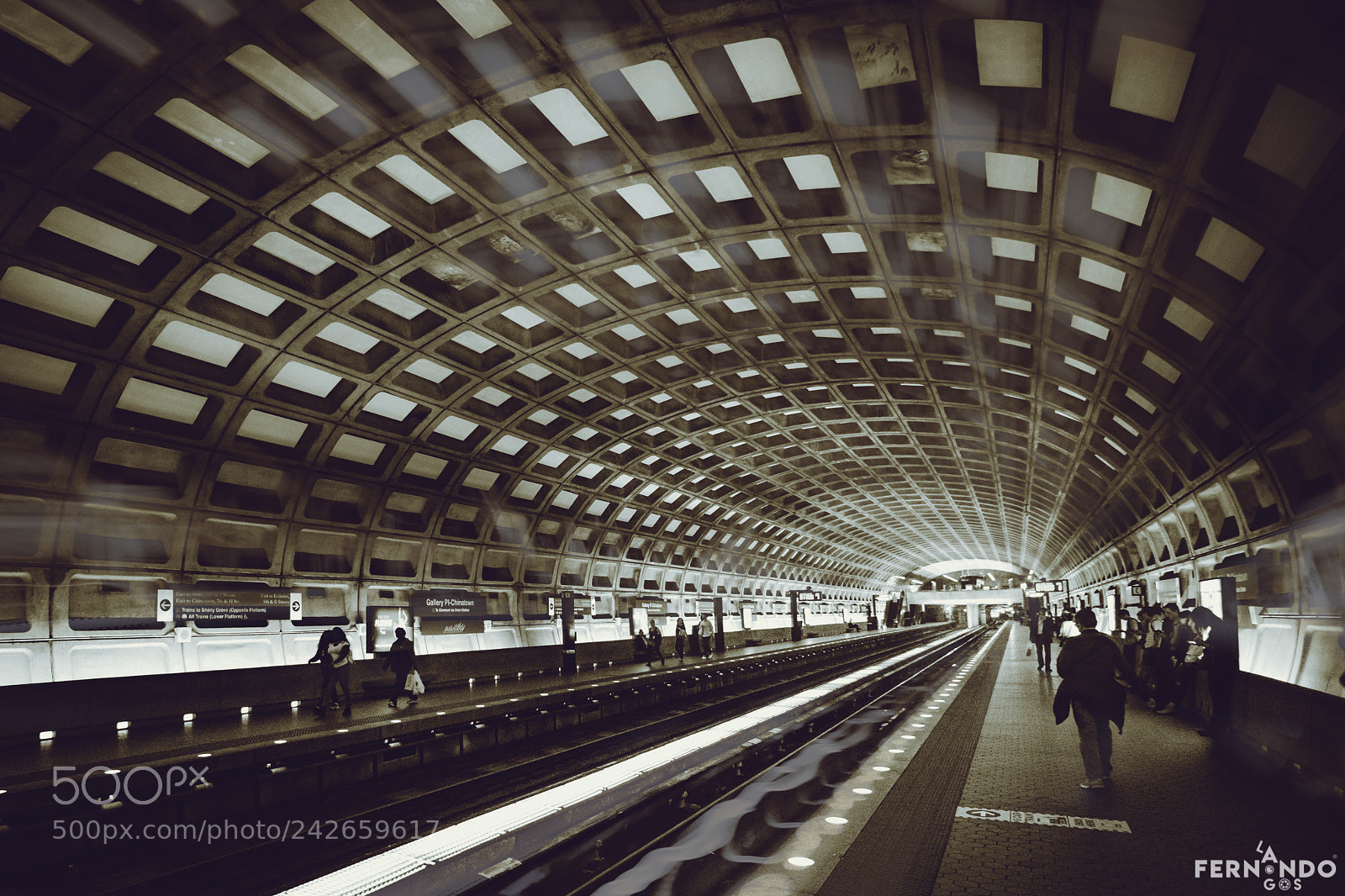 Nikon D7200 sample photo. Gallery pl-chinatown subway station photography