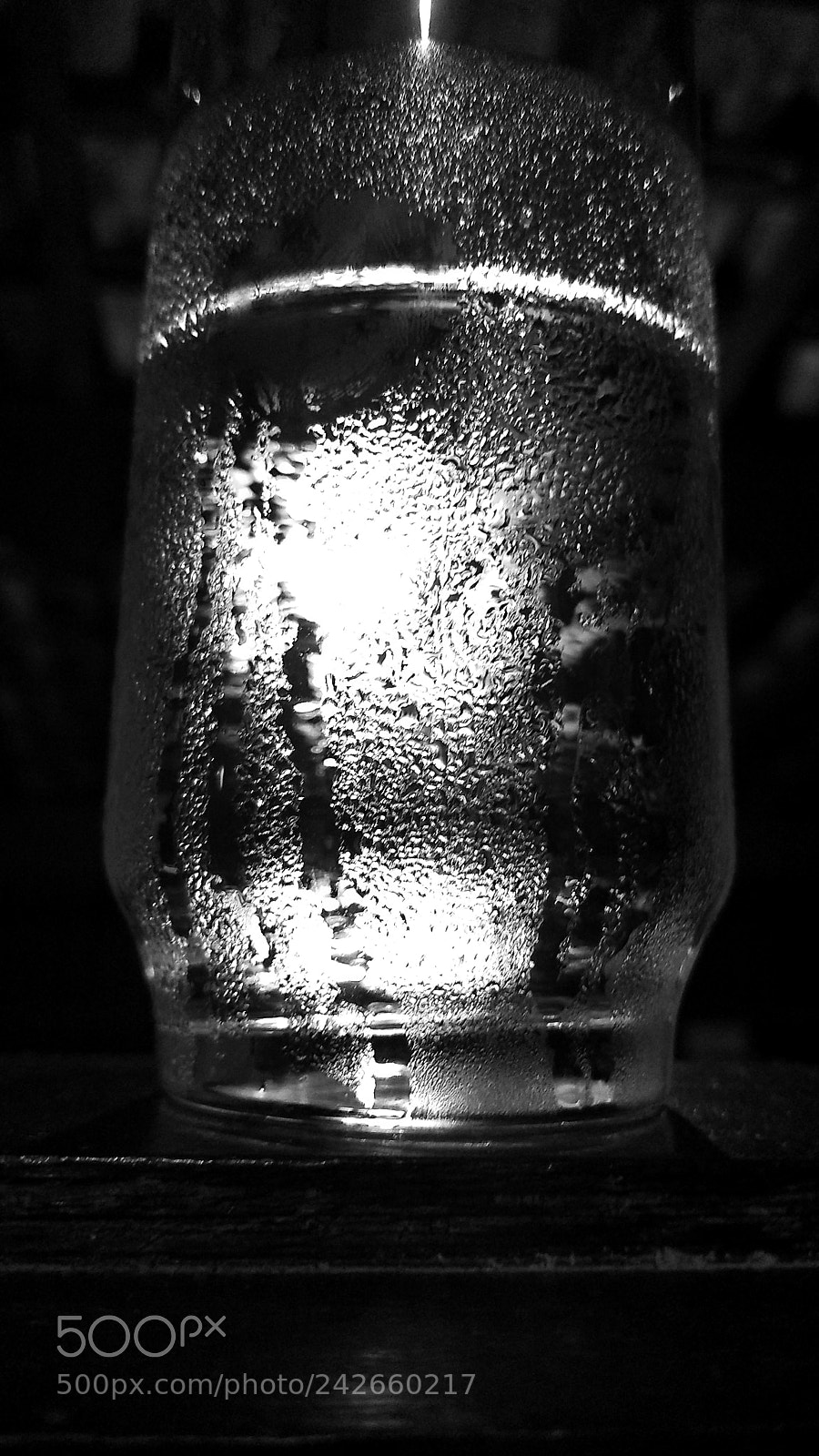 Motorola Moto G (5) Plus sample photo. Um copo de gua photography