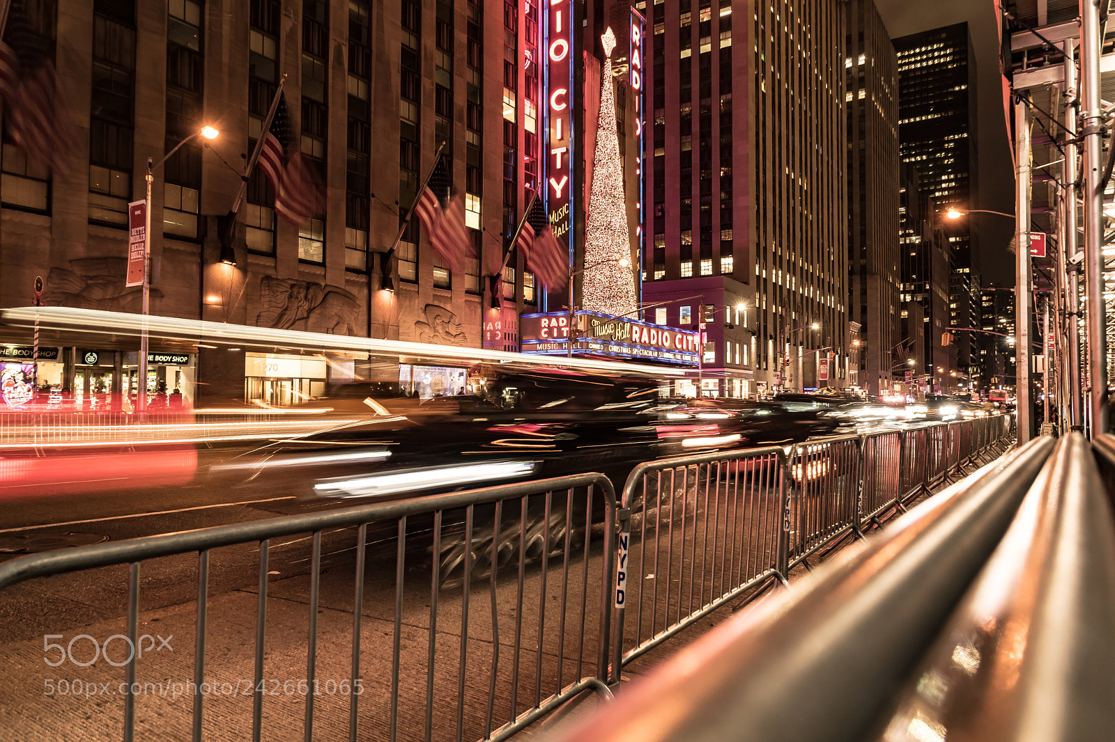 Nikon D5500 sample photo. Radio city hall photography