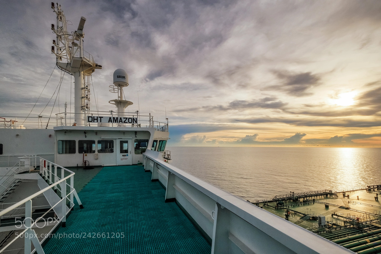 Fujifilm X-Pro2 sample photo. Tanker photography