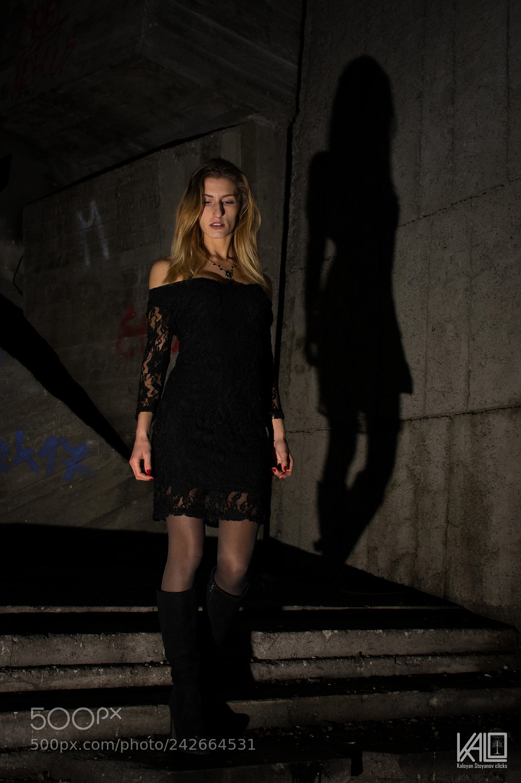 Nikon D7200 sample photo. Shadow walk photography