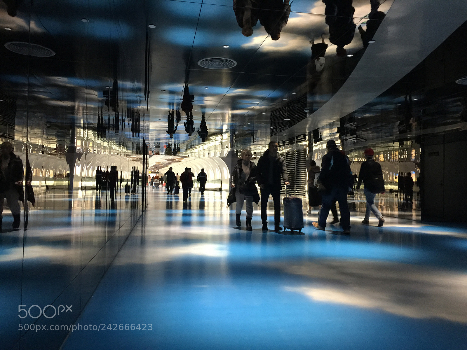 Apple iPhone 6 Plus sample photo. Guangzhou airport, china photography