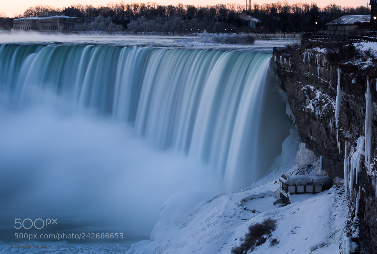 Nikon D810 sample photo. Niagara falls in winter photography