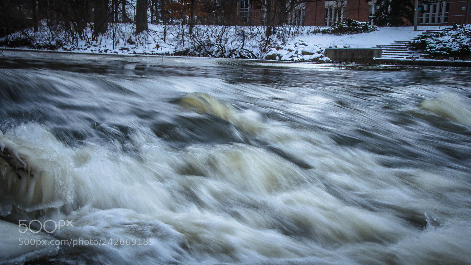 Nikon D5100 sample photo. Cold water photography