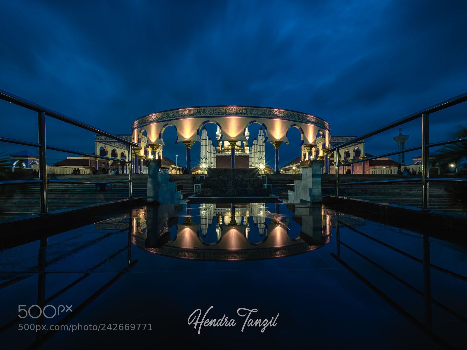 Fujifilm X-T2 sample photo. Majt blue hours photography