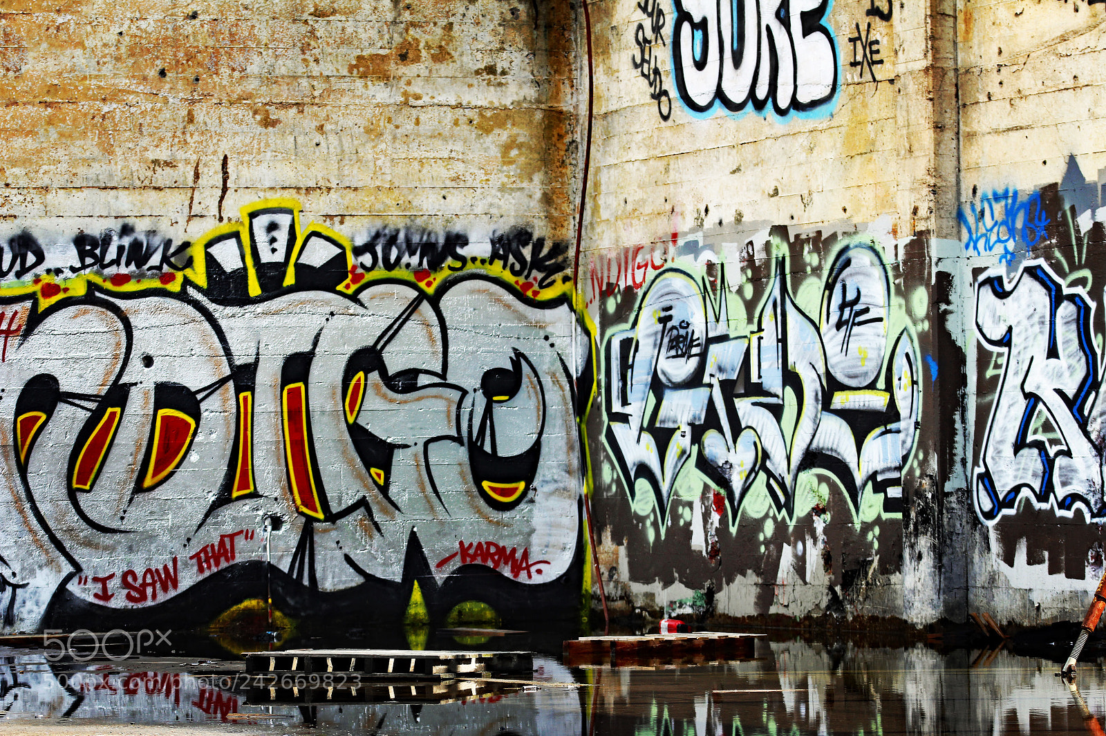 Canon EOS 60D sample photo. Urban art photography