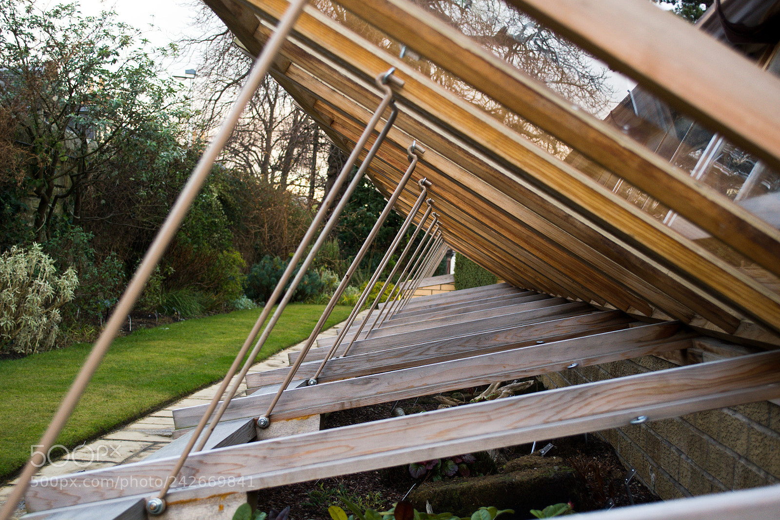 Nikon D3100 sample photo. Greenhouse triangles photography