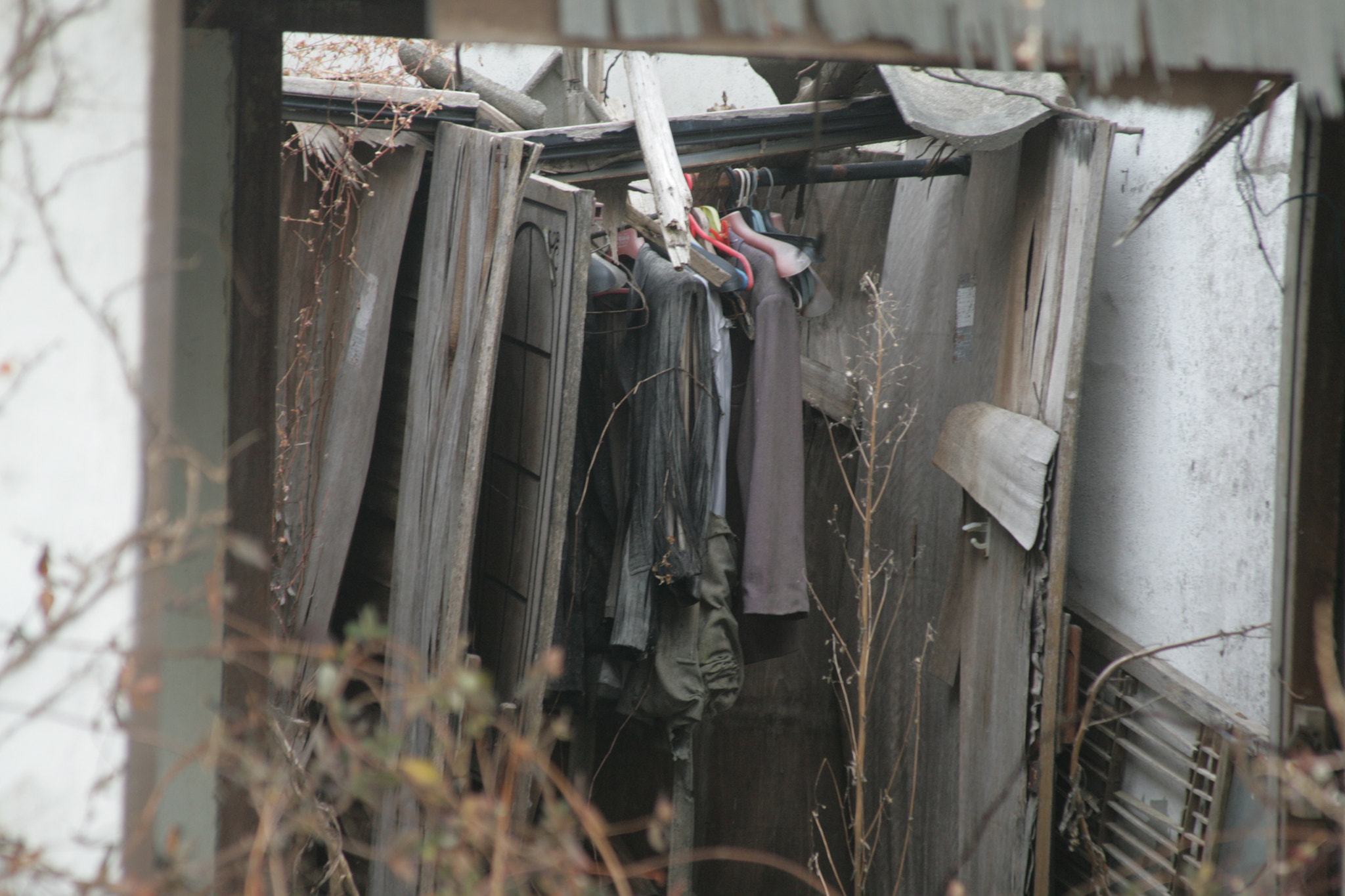 Canon EF 28-135mm F3.5-5.6 IS USM sample photo. A life forgotten... photography