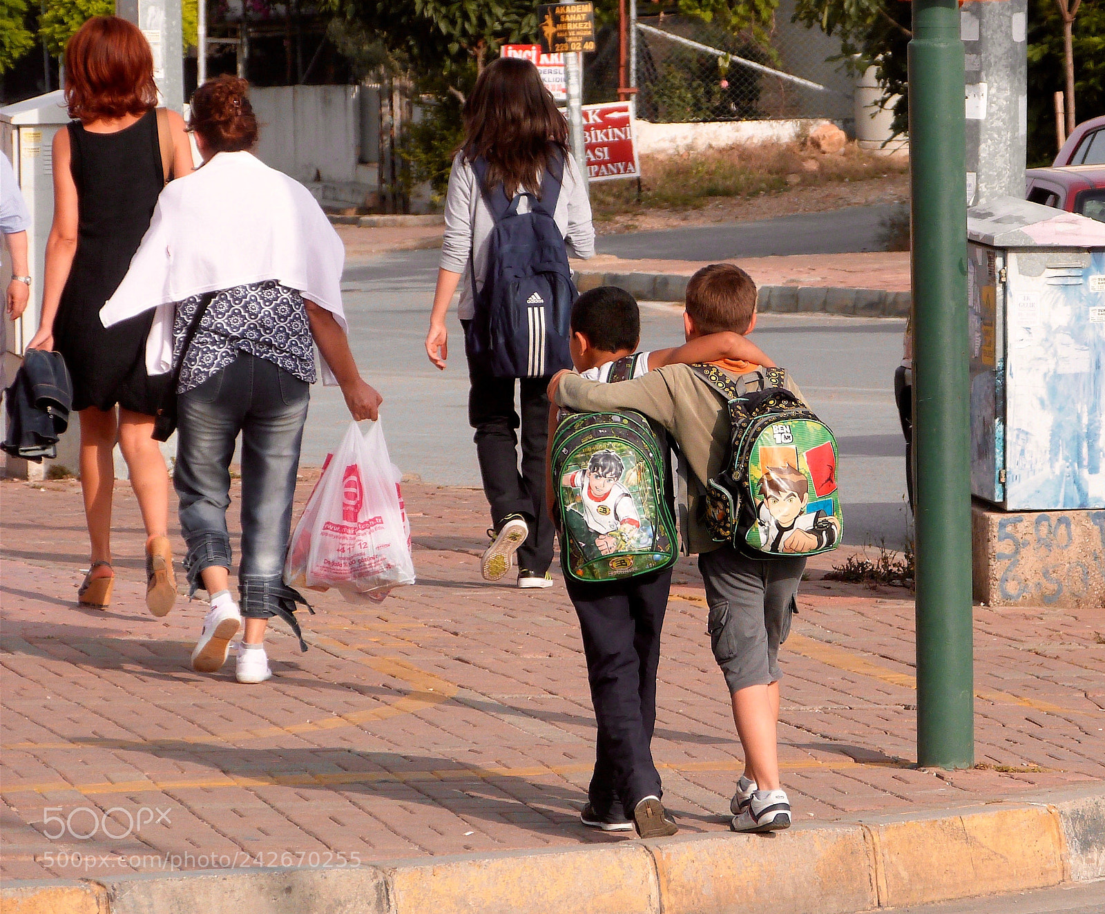 Panasonic Lumix DMC-FZ47 (Lumix DMC-FZ48) sample photo. Schoolboys in antalya photography