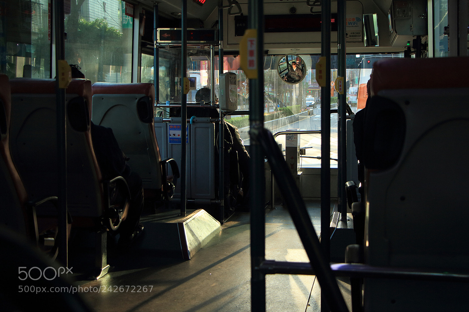Canon EOS 650D (EOS Rebel T4i / EOS Kiss X6i) sample photo. #commuters photography