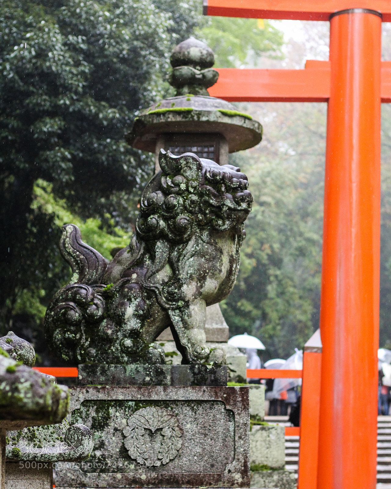 Canon EOS 1200D (EOS Rebel T5 / EOS Kiss X70 / EOS Hi) sample photo. Shinto temple in the photography
