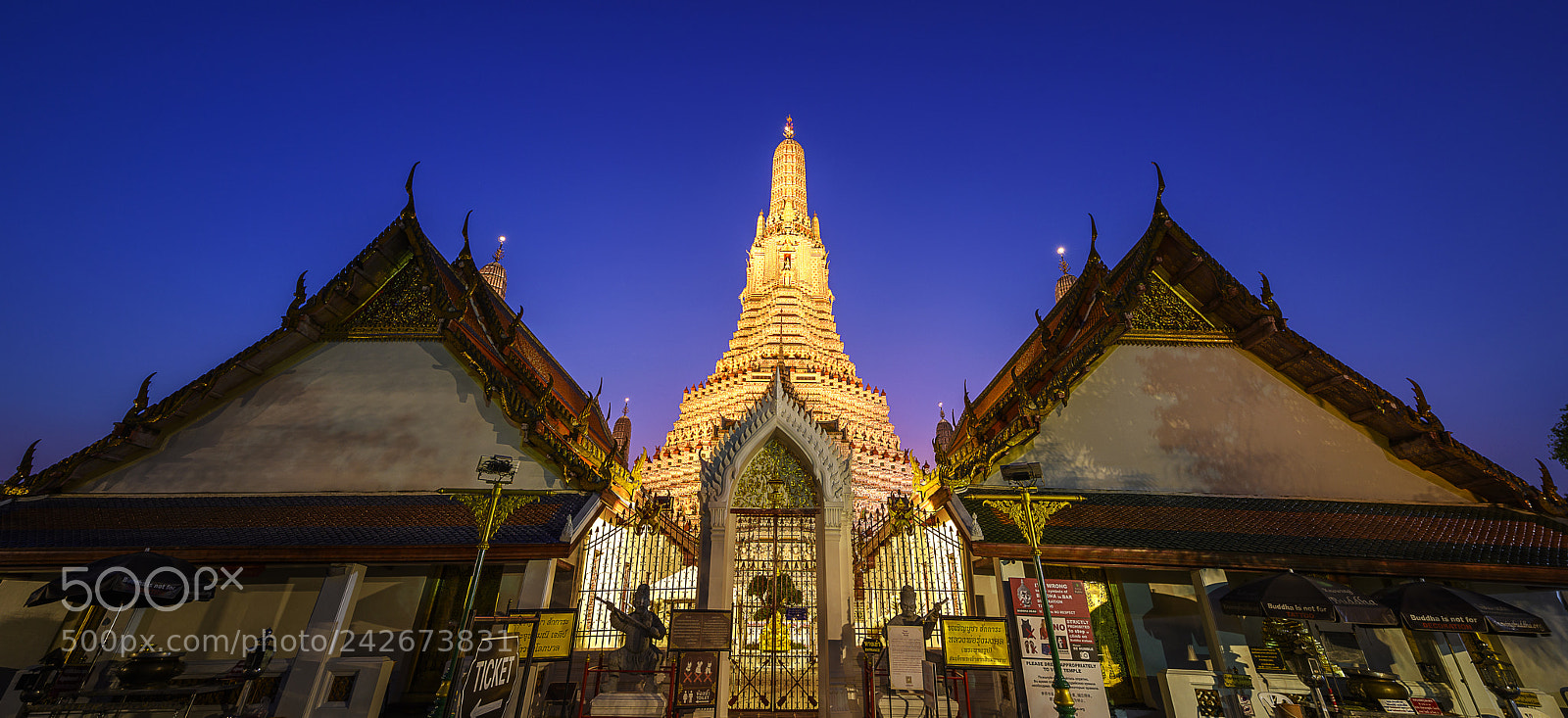 Nikon D850 sample photo. Bangkok,thailand wat arun temple photography