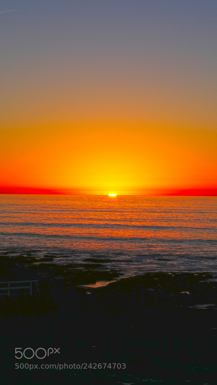 Panasonic Lumix DMC-GX8 sample photo. Sunset in the bay photography