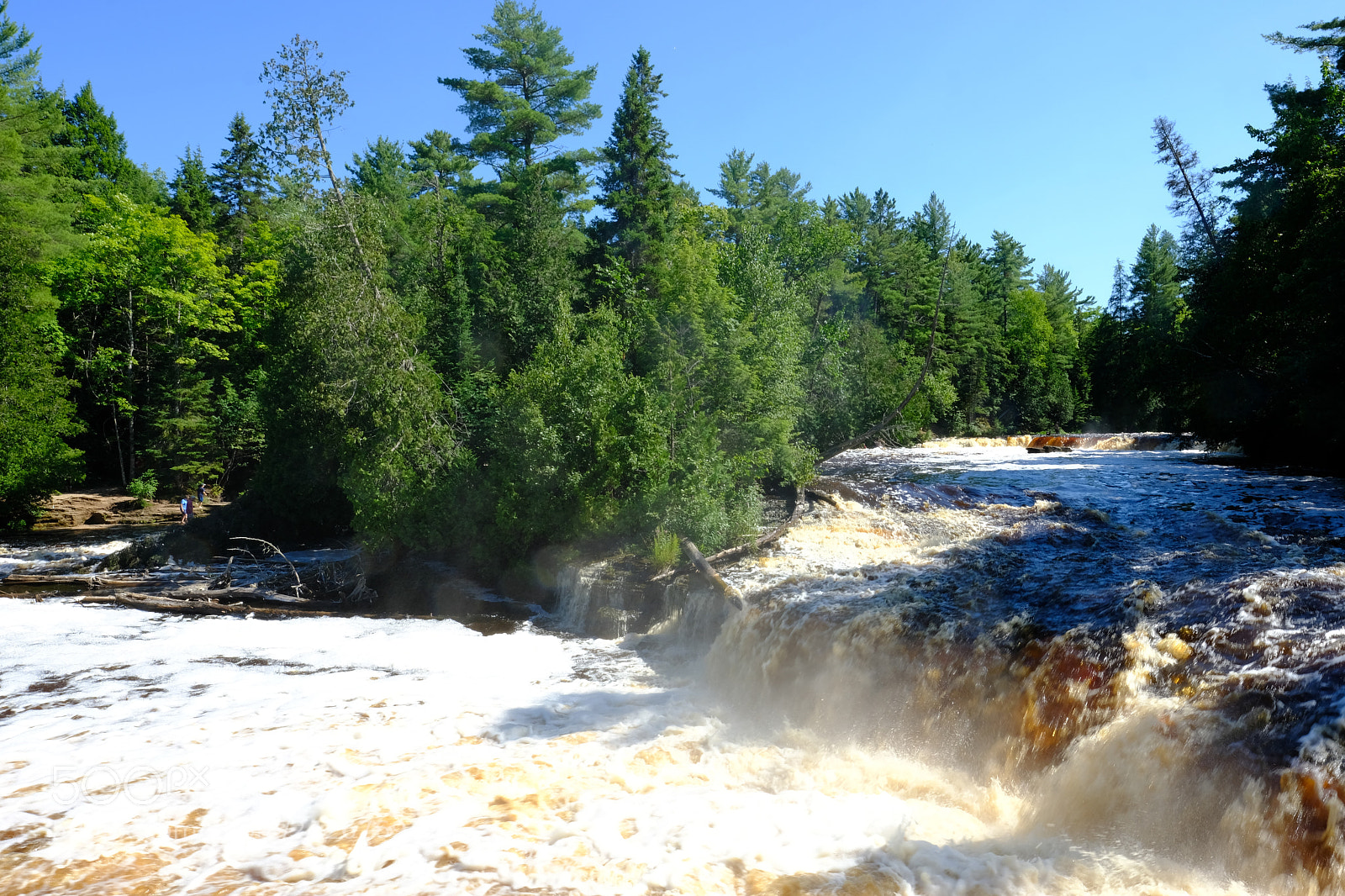 Fujifilm X-T2 sample photo. Tahquamenon falls photography