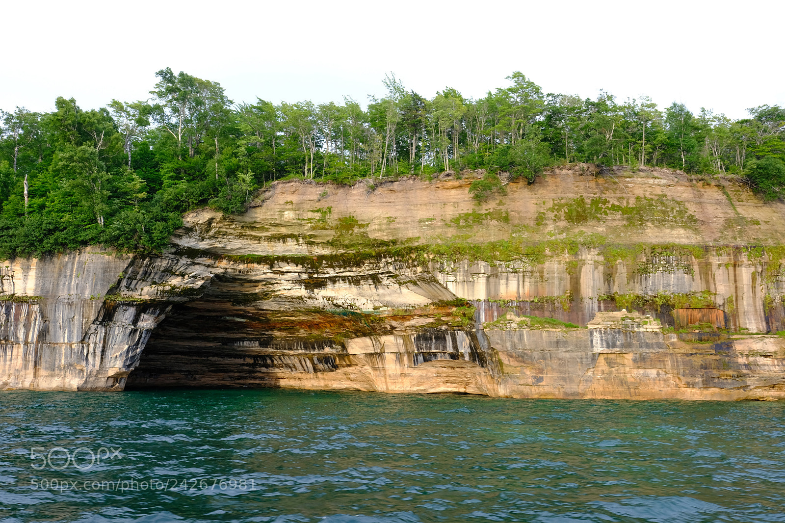 Fujifilm X-T2 sample photo. Pictured rocks national lakeshore photography